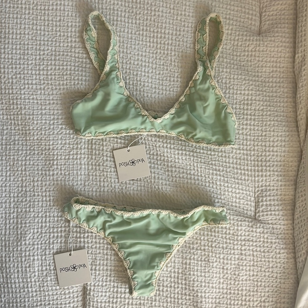 Posh Pua Makai bikini. Never worn. Mint green.